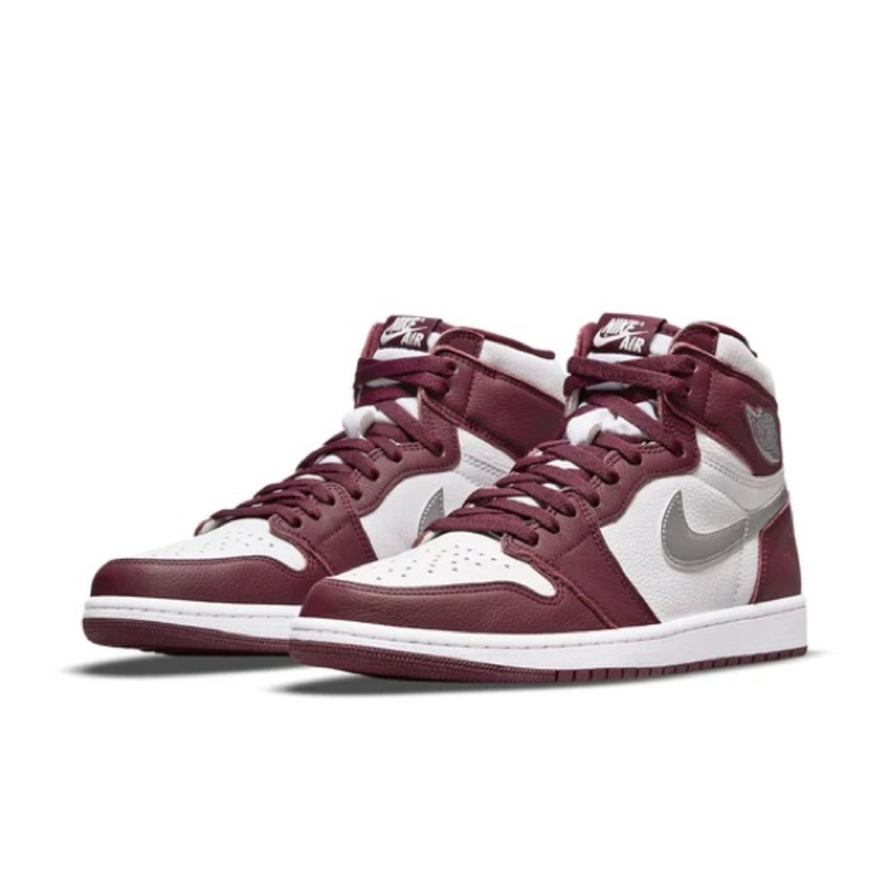 Air Jordan 1 Retro High OG 'Bordeaux' Men’s Sneaker